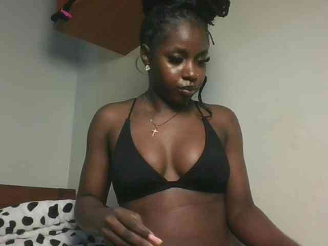 Sexykitten1 webcam