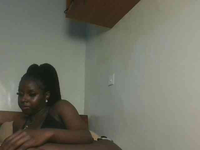 Sexykitten1 webcam