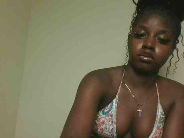 Sexykitten1 webcam
