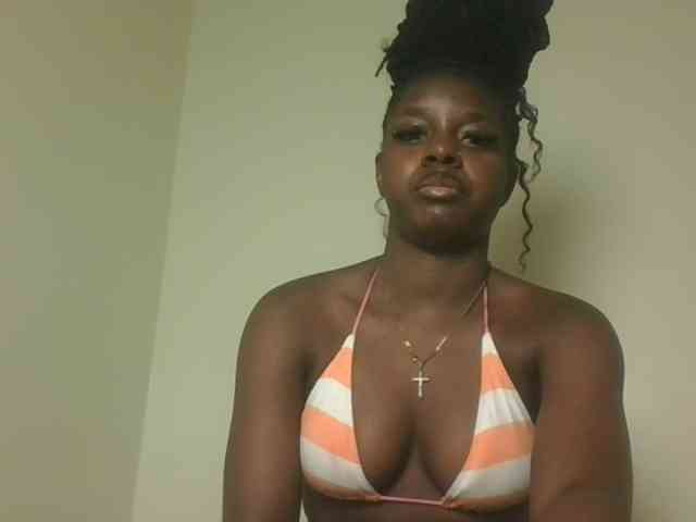 Sexykitten1 webcam