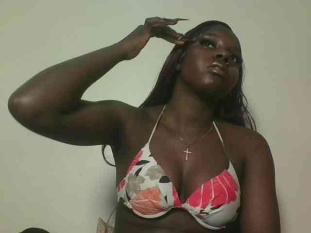 Sexykitten1 webcam