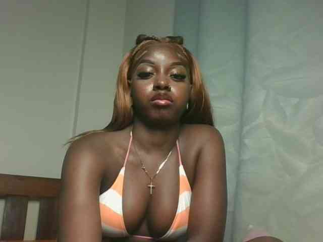Sexykitten1 webcam