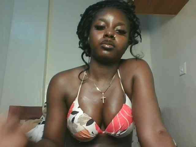 Sexykitten1 webcam