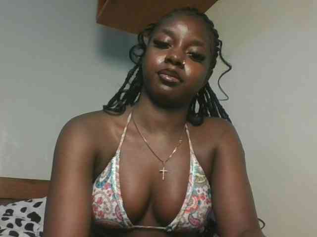 Sexykitten1 webcam