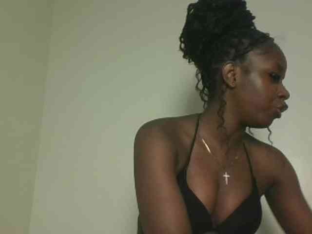 Sexykitten1 webcam