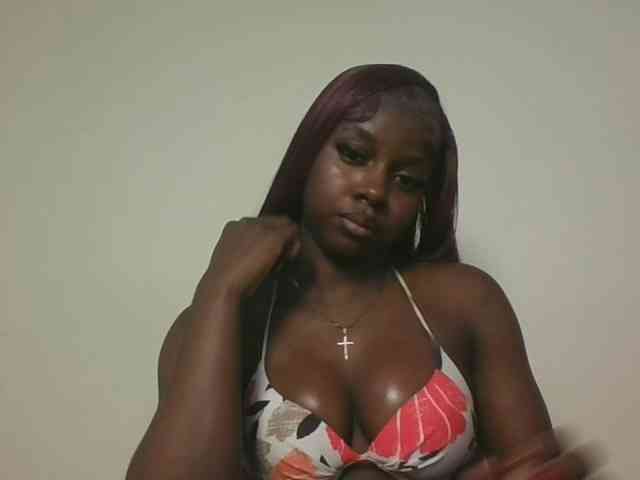 Sexykitten1 webcam
