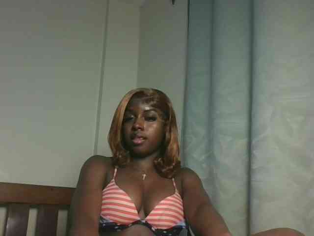 Sexykitten1 webcam