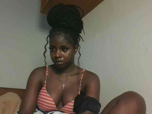 Sexykitten1 webcam