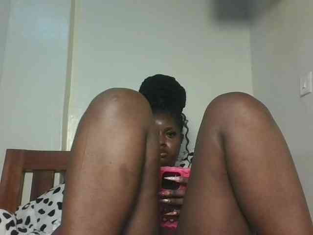 Sexykitten1 webcam