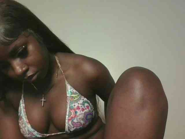 Sexykitten1 webcam