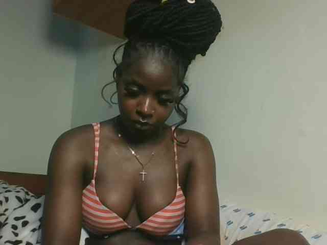 Sexykitten1 webcam