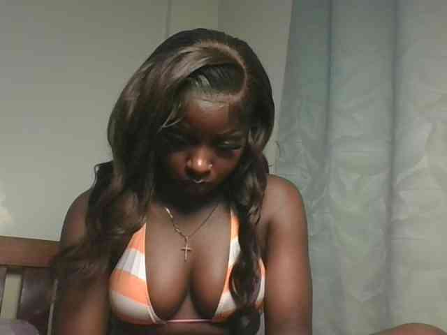 Sexykitten1 webcam