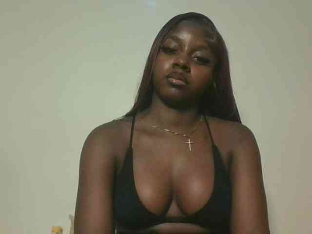 Sexykitten1 webcam