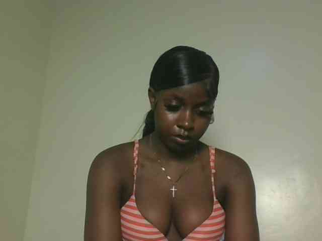 Sexykitten1 webcam