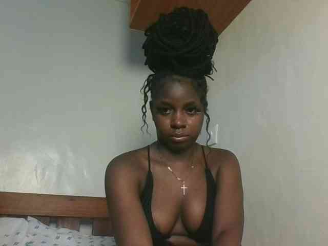 Sexykitten1 webcam