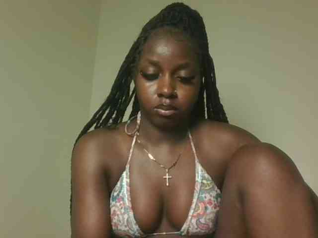 Sexykitten1 webcam