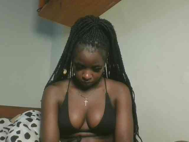 Sexykitten1 webcam