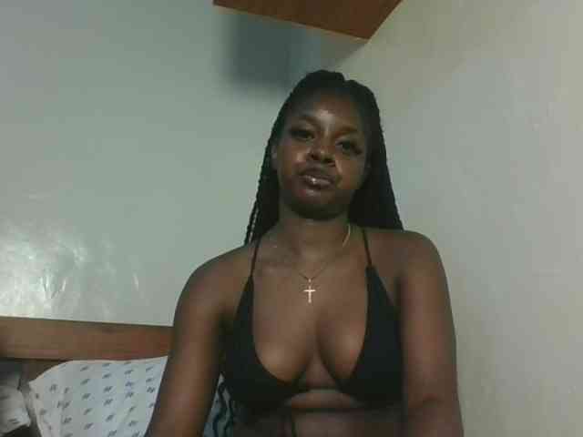 Sexykitten1 webcam
