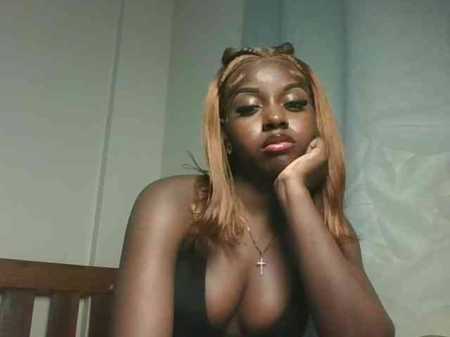 Sexykitten1 webcam