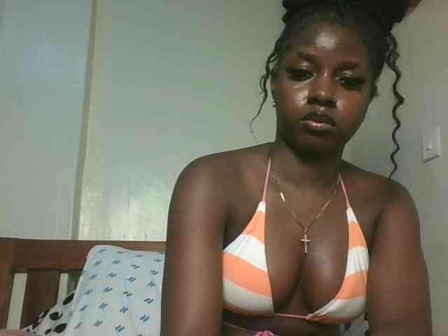 Sexykitten1 webcam