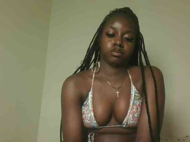 Sexykitten1 webcam