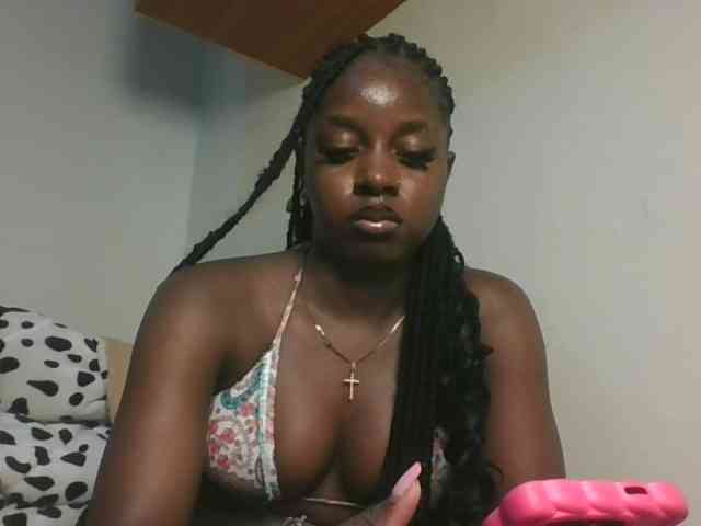 Sexykitten1 webcam