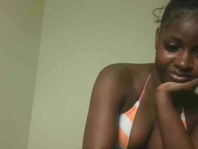 Sexykitten1 webcam