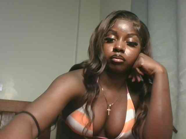 Sexykitten1 webcam