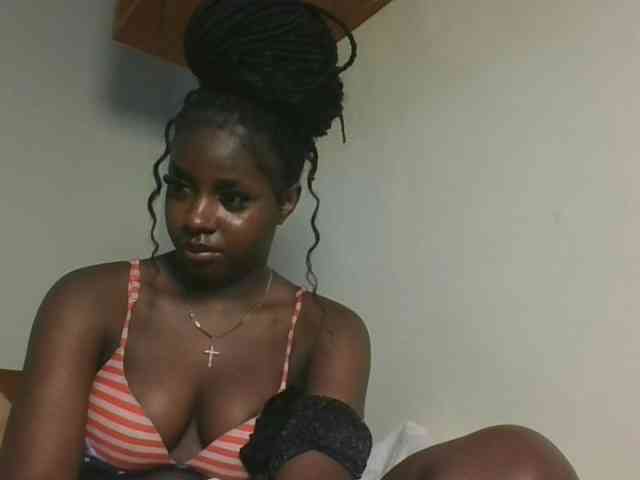 Sexykitten1 webcam
