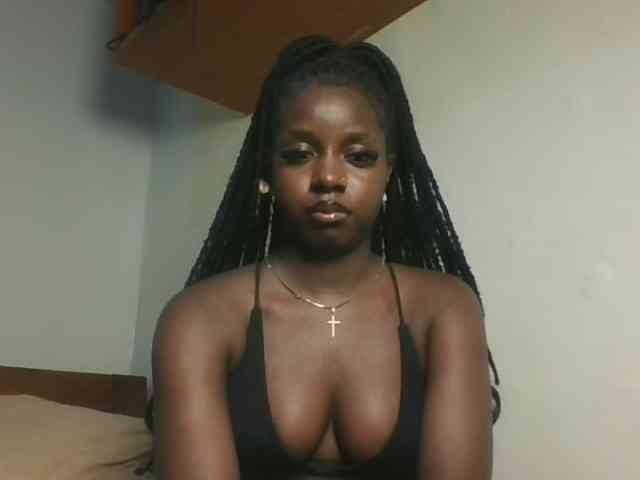 Sexykitten1 webcam