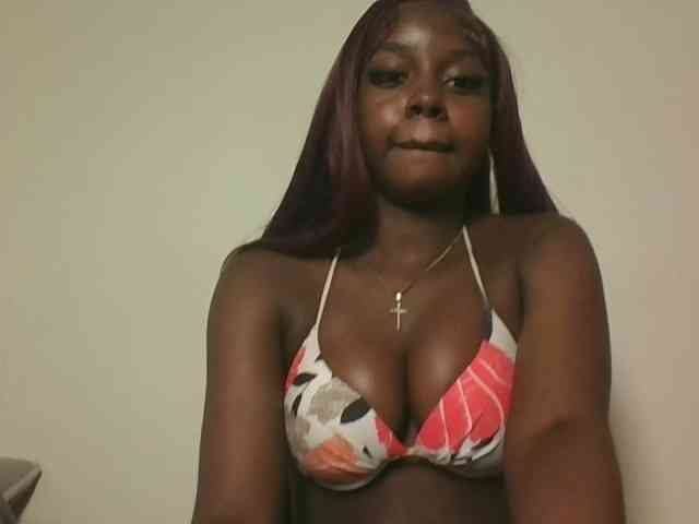 Sexykitten1 webcam