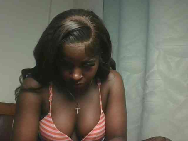 Sexykitten1 webcam