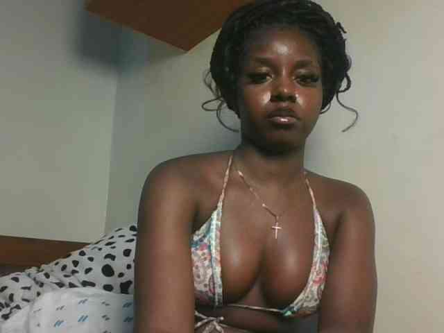 Sexykitten1 webcam