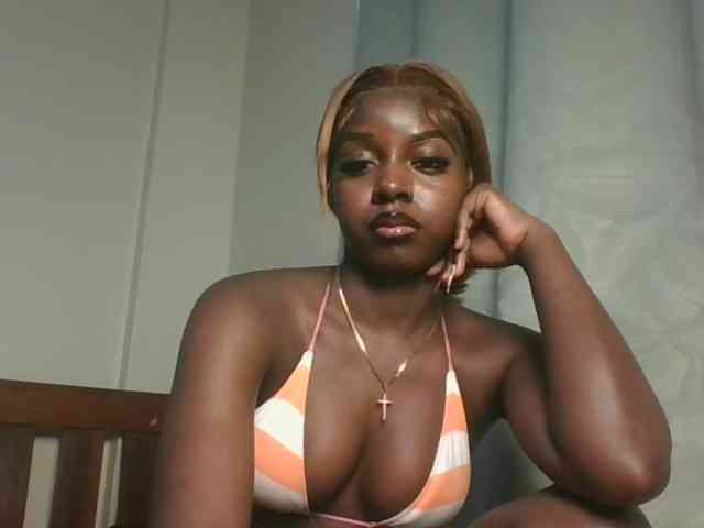 Sexykitten1 webcam