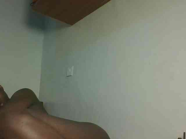 Sexykitten1 webcam