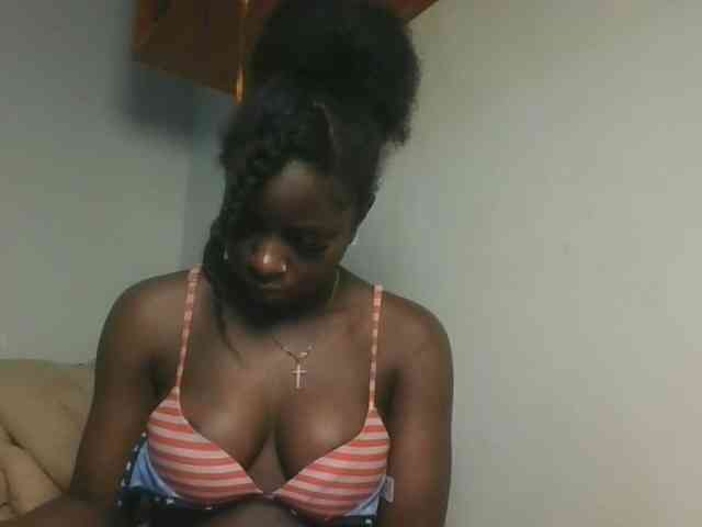 Sexykitten1 webcam