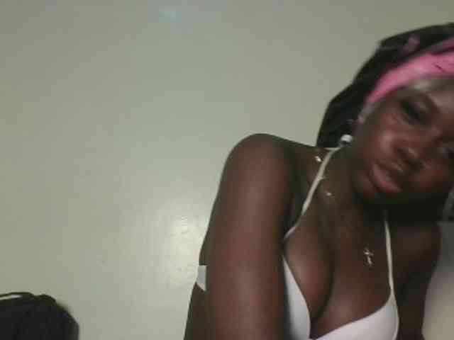 Sexykitten1 webcam