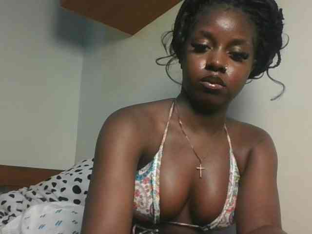 Sexykitten1 webcam