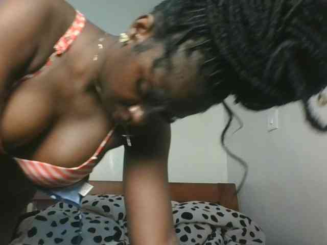 Sexykitten1 webcam