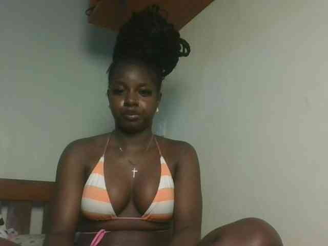 Sexykitten1 webcam