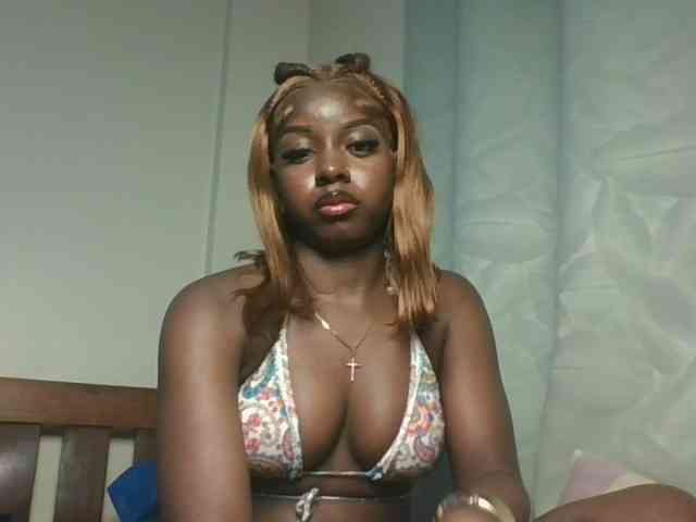 Sexykitten1 webcam