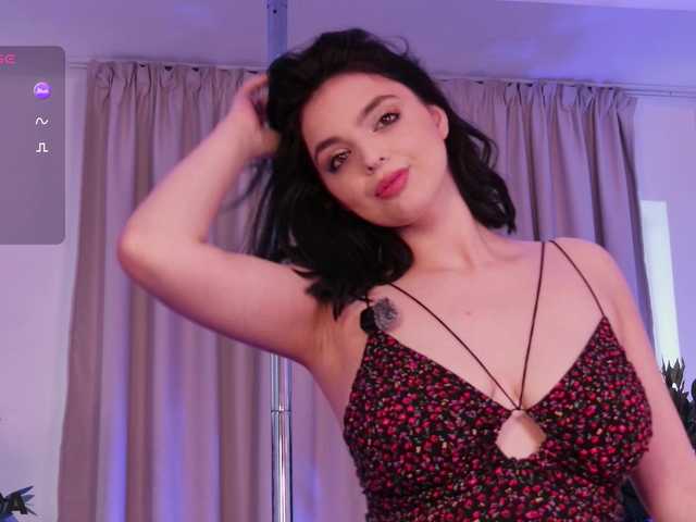 SidneyPuff live cam on BongaCams