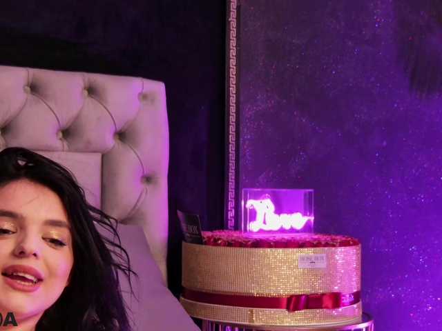 SidneyPuff live cam on BongaCams