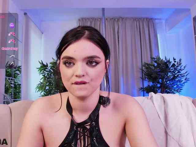 SidneyPuff webcam