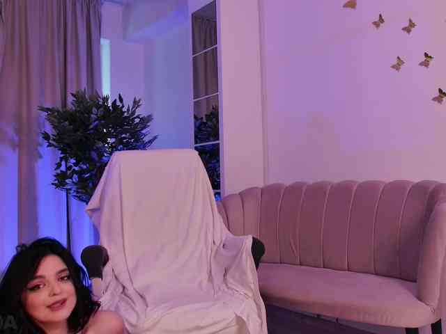SidneyPuff webcam