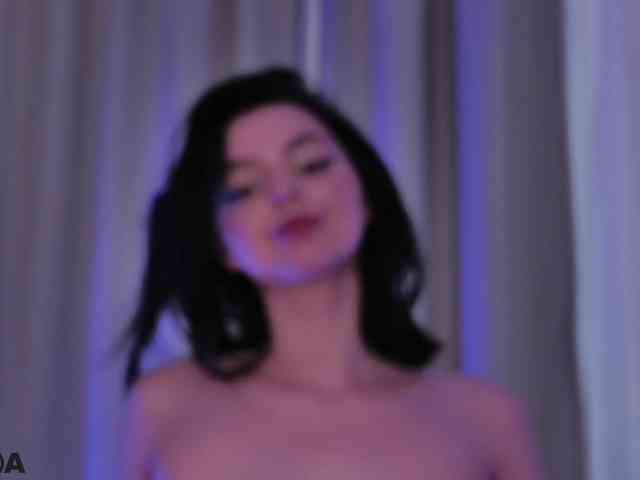 SidneyPuff webcam
