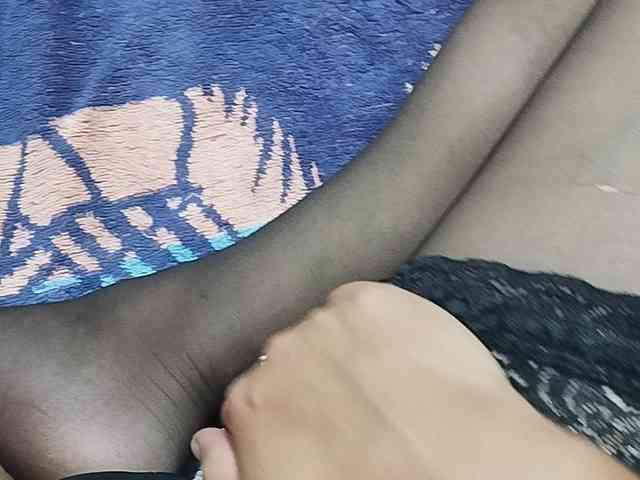Karoline-Cherie webcam