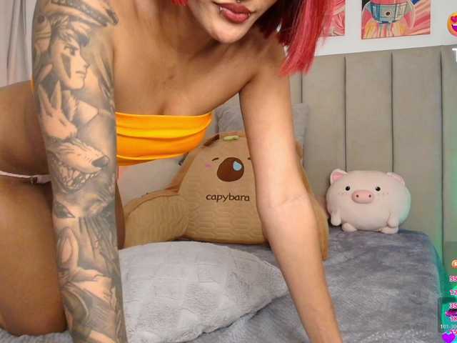 Tori Valentine (ToriValentine)