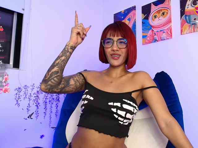 ToriValentine webcam