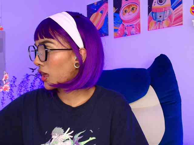 ToriValentine webcam